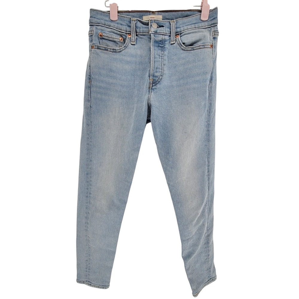 Levis Wedgie Icon Fit Jeans Womens 26 Light Wash High Rise Button Fly Denim